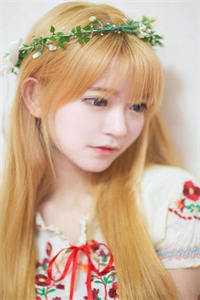 男主角叫萧默的